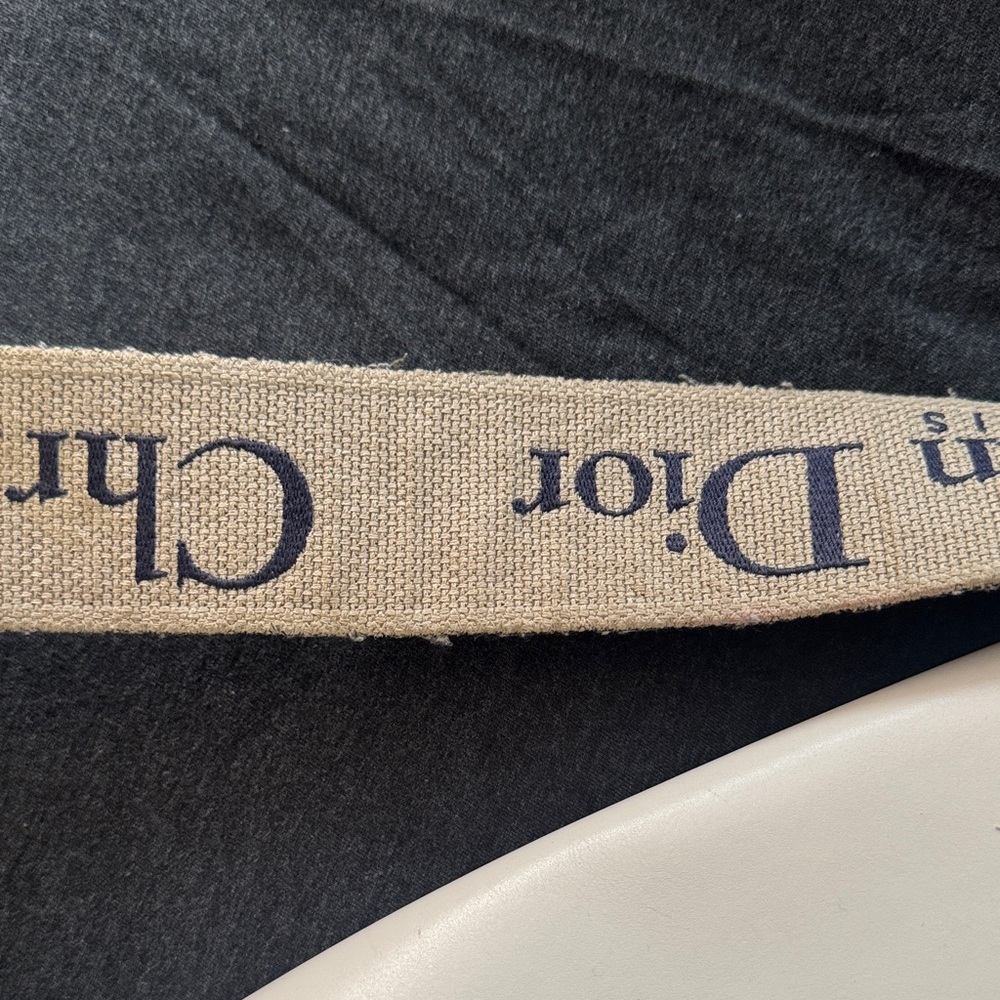 Dior Cream Crossbody Bag with Gold Accents - Picture 4 of 10